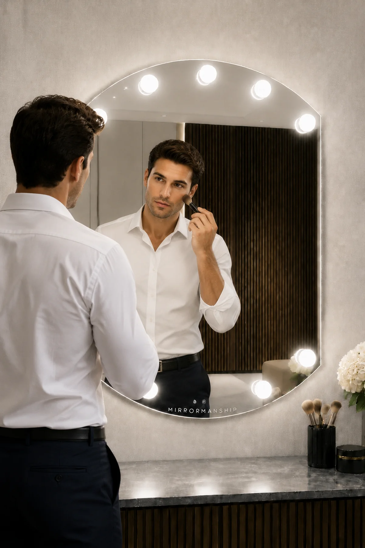 Hollywood mirror 3