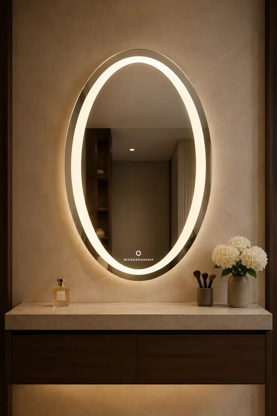 Classic Oval LED mirror design