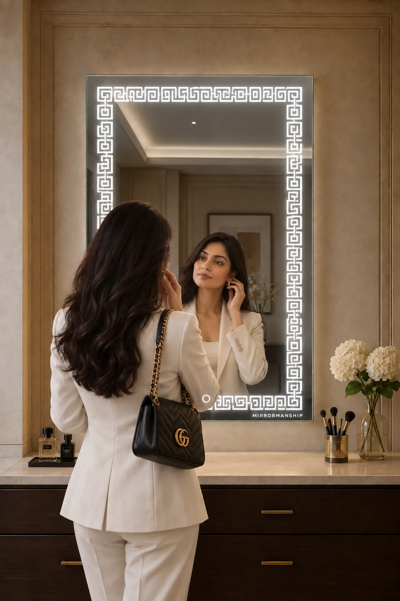 CEO lifestyle · Natural White