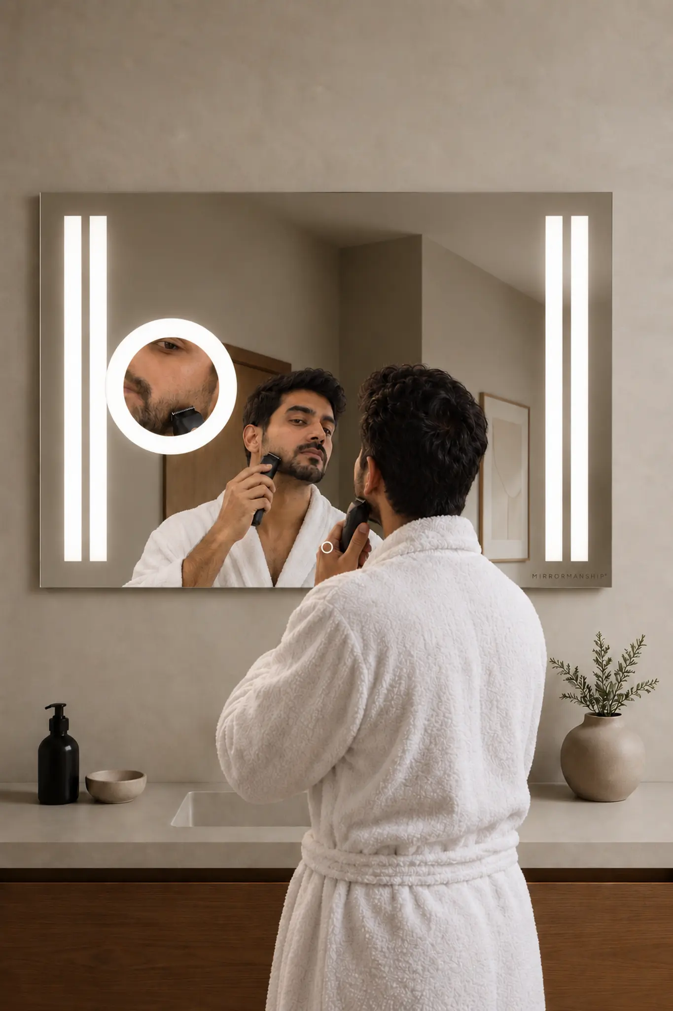 Shaving lifestyle · Natural White