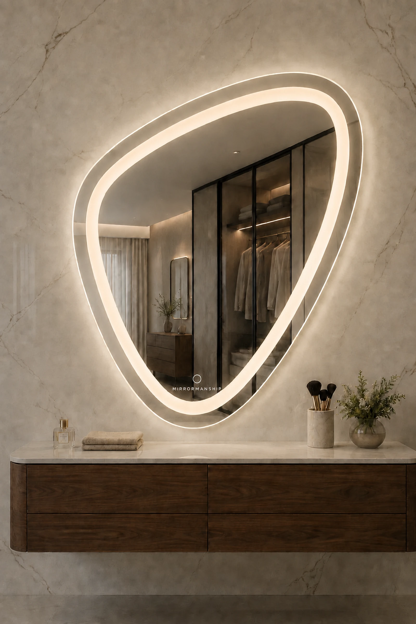 Dressing room · Warm White